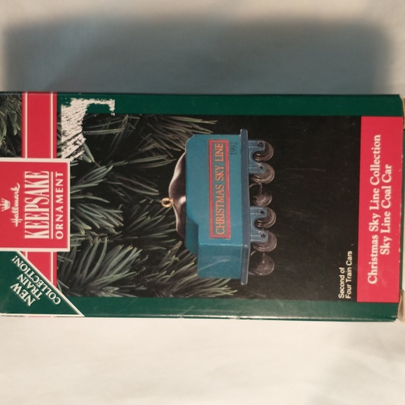 1992 Hallmark train car from the skyline collection car 2 of 4 Cast Metal - Picture 5 of 6